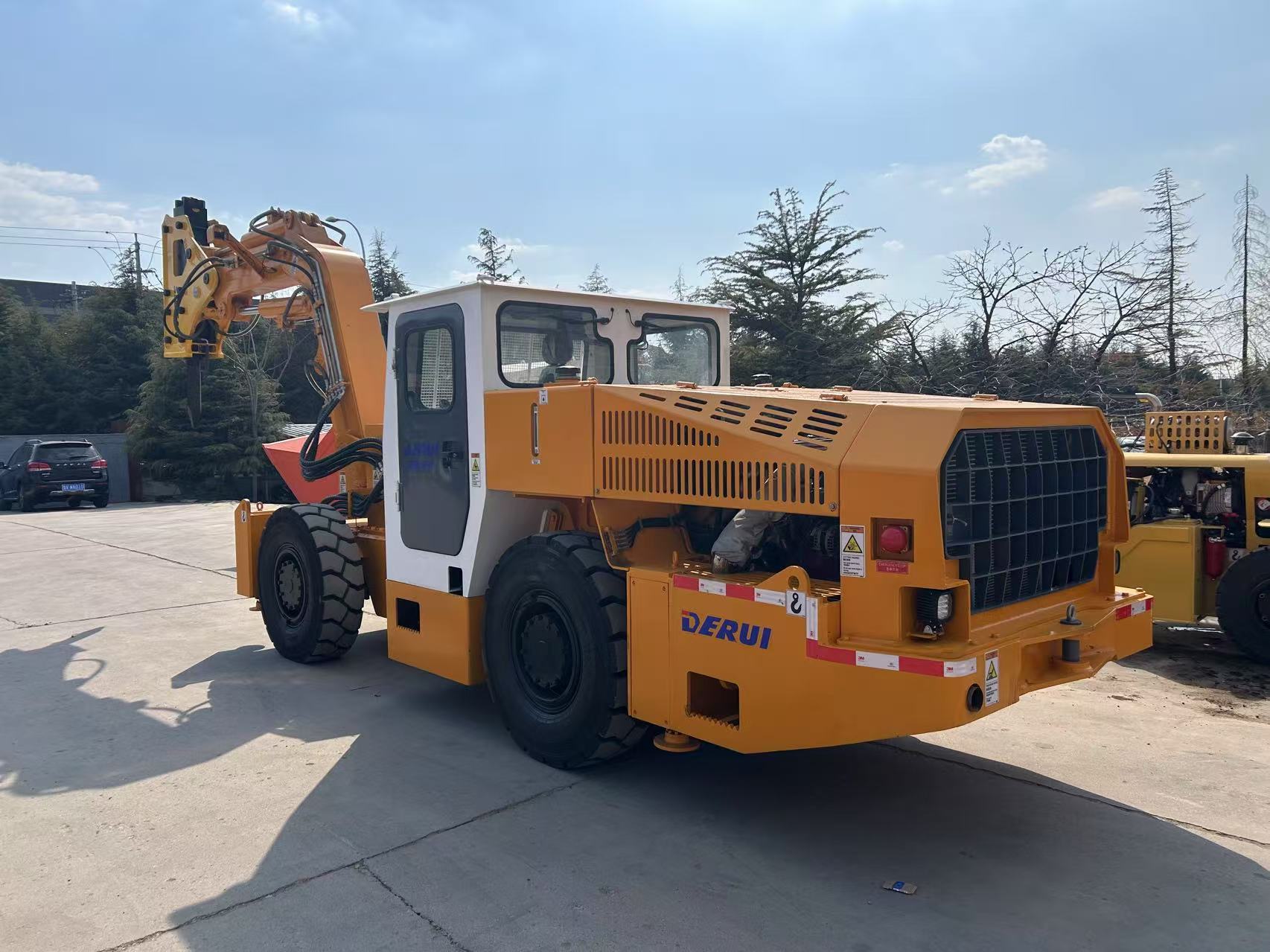 Underground Hydraulic Breaker Underground Hydraulic Breaker